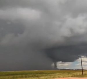 Impactantes imágenes de tormenta en Aconquija